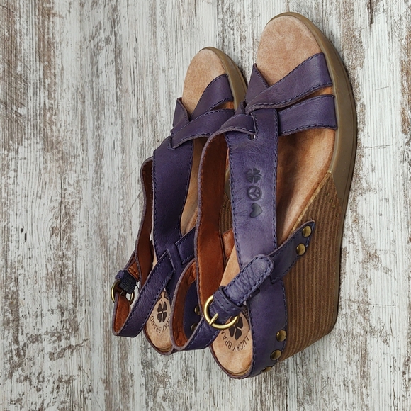 🟥NWOT Lucky Brand Bree Purple Leather Strappy Platform Wedge Sandal - Picture 10 of 16